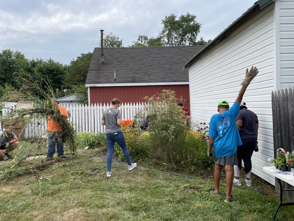 Town Hall Butterfly Garden Cleanup 2022
